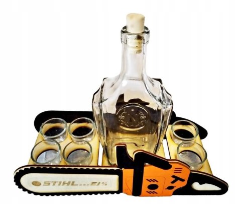 Karafka piła 18 urodziny