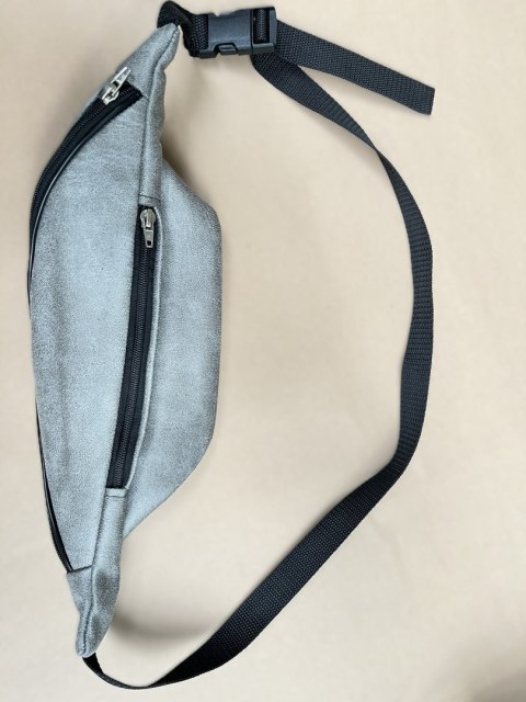 Saszetka nerka 40cm 4,1 srebrna