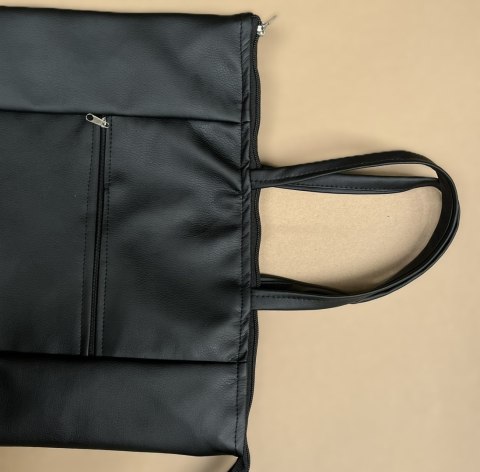 Torba czarna 14,5cm z zamkiem i kieszonką 3.4