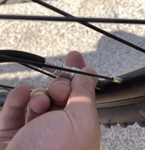 Pompka rowerowa ręczna Trizand 25392