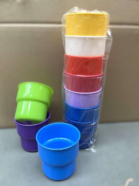 Kubek plastikowy 10szt.