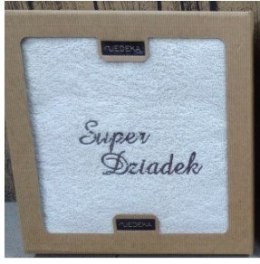 Ręcznik w kartoniku Super Dziadek 7 0x 140 cm